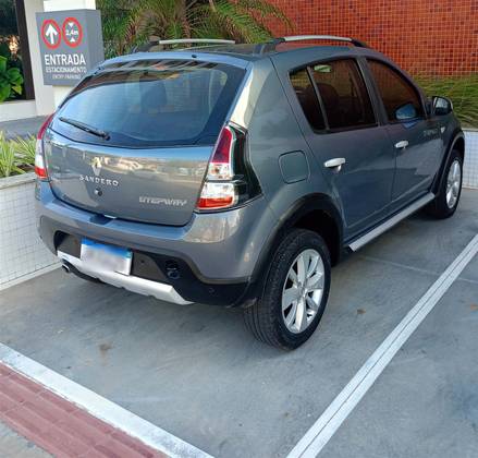 RENAULT SANDERO 1.6 STEPWAY 8V FLEX 4P MANUAL